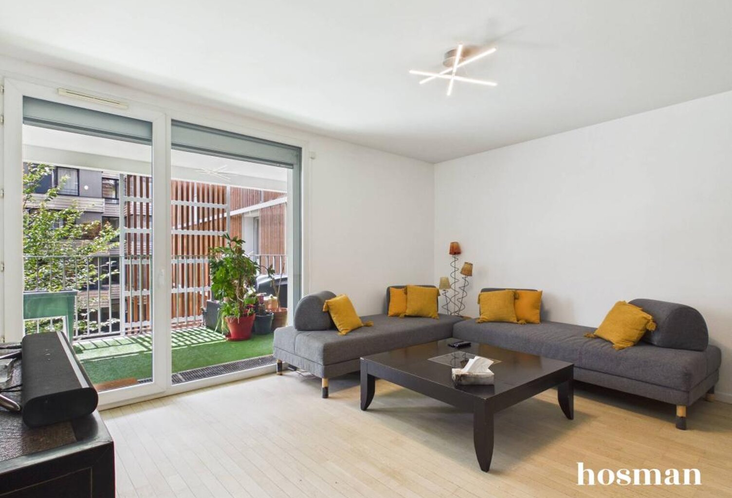 Coup de cœur ! 4 pièces traversant de 84m² avec terrasse et balcon - Rue Marguerite Yourcenar, Colombes — photo 1