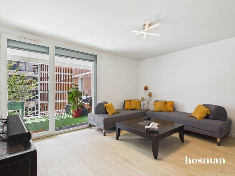 Coup de cœur ! 4 pièces traversant de 84m² avec terrasse et balcon - Rue Marguerite Yourcenar, Colombes — photo 1