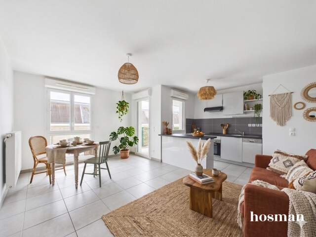 3 pièces de 62m² avec balcon et parking - Résidence Influence, Bordeaux — photo du bien