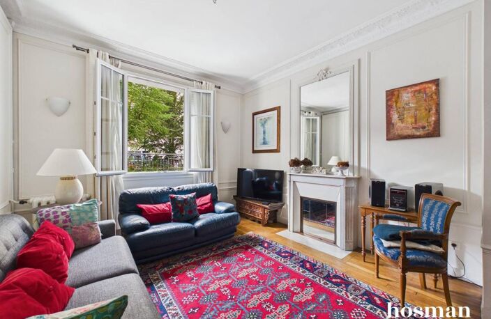 Appartement 3 pièces, 82 m² - Charme de l'ancien donnant sur le Square de Clignancourt -Jules Joffrin Paris 18ème — photo 2