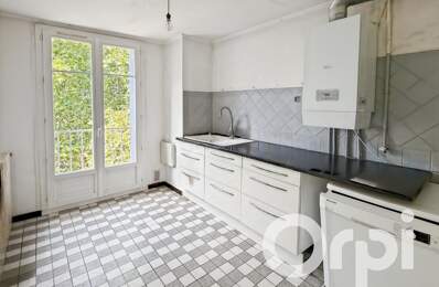 Appartement À Vendre — photo du bien