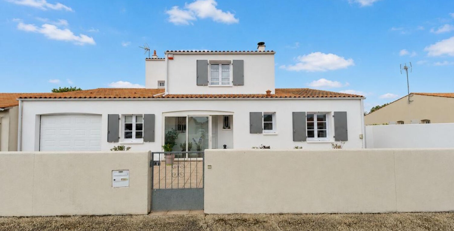 Maison 4 chambres 152m² Terrain 660m² à ANGOULINS — photo 1