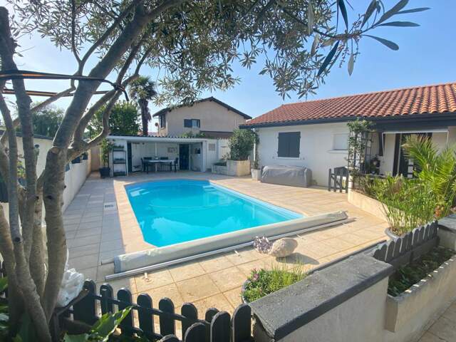 🏡 MAISON À VENDRE : plain-pied avec piscine et dépendances – La Teste-de-Buch 33260 — photo du bien