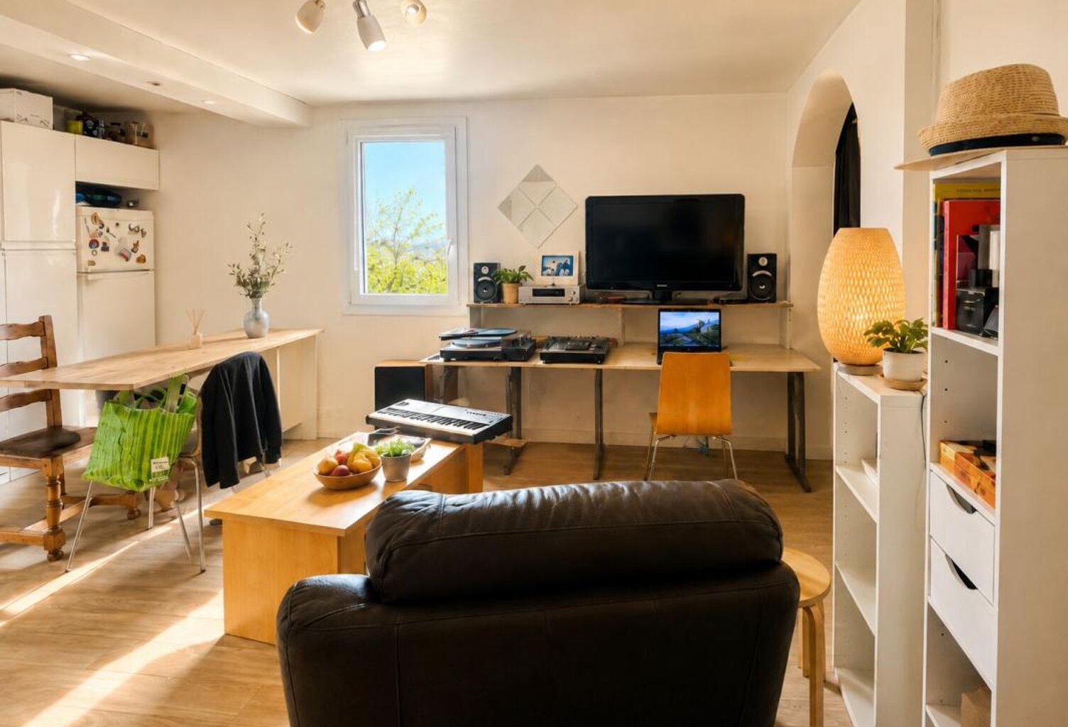 À Vendre Appartement T2 46m2, stationnement privatif et cave – La Seyne-sur-Mer — photo 1