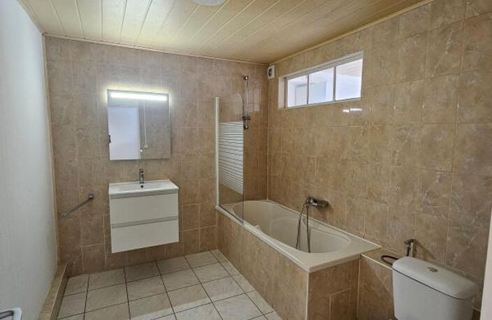 Château-Salins – Spacieux duplex 105 m² avec cuisine neuve - jardin — photo 4