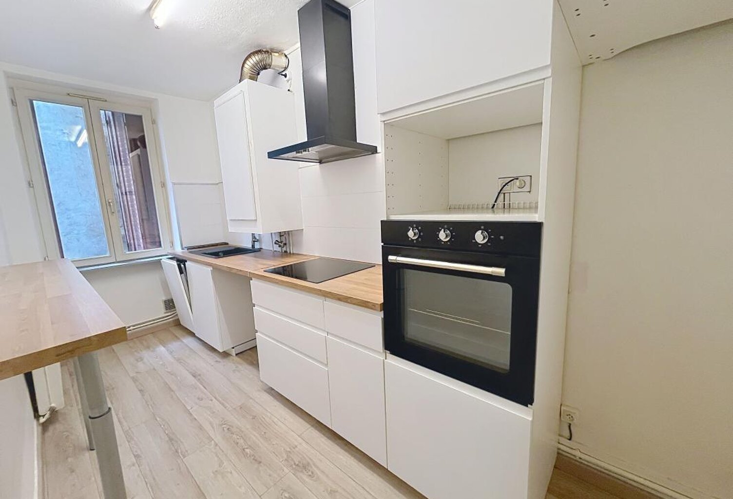 Appartement À Louer — photo 1