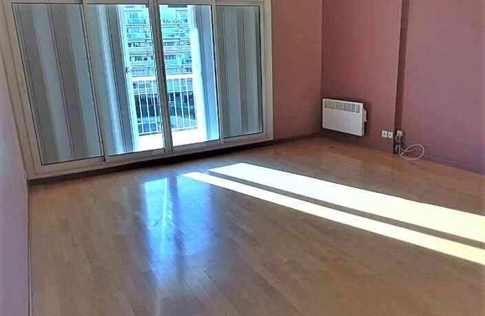 Appartement Saint Laurent Du Var 3 pièce(s) — photo 4