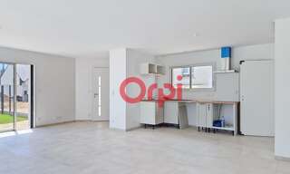 Maison 4 Pièces 92 m² à louer à Péaule (56130)