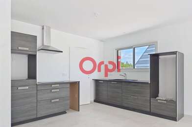 Maison 4 pièces 1300 €