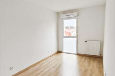 Appartement 3 pièces 669 €