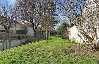 Très grand studio de 40 m² avec place  de parking Et cave à 2 minutes du métro Villejuif louis Aragon — photo du bien