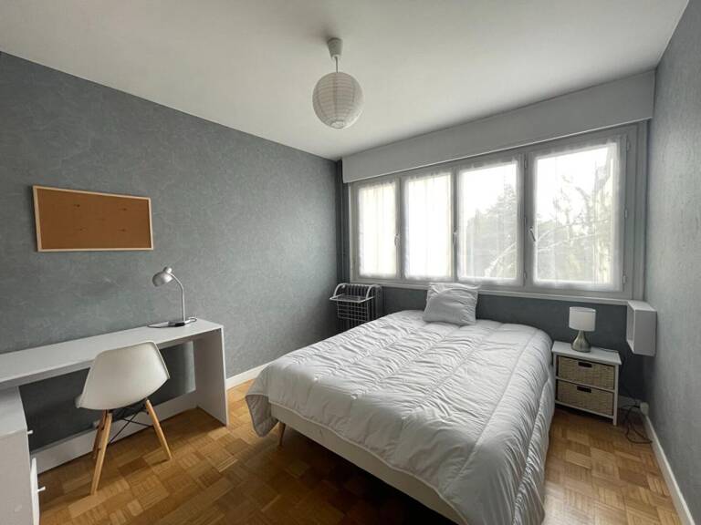 Chambre Angers dans un appartement T4 — photo 1