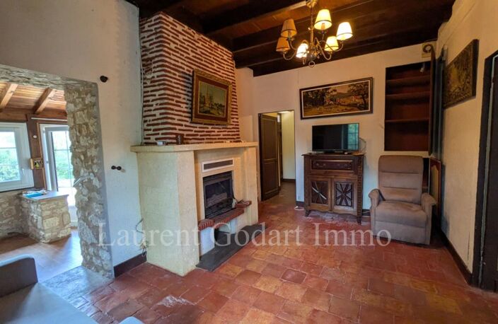 Maison en pierres avec dépendances — photo 5