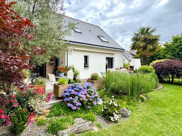 Maison 6 pièces - 364 000 — photo du bien
