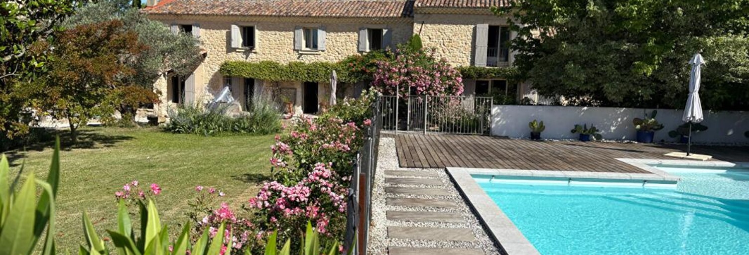 Maison 9 Pièces 250 m² à vendre à Pernes-les-Fontaines (84210)
