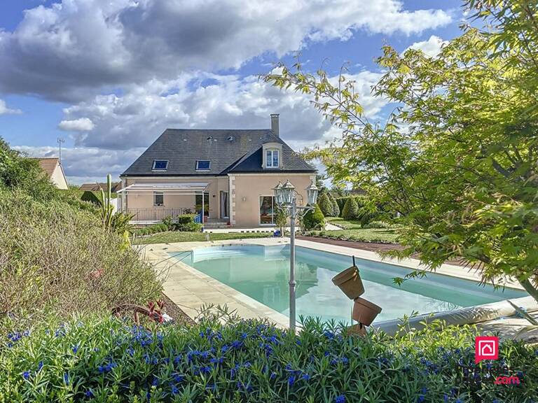 Secteur Mamers, villa contemporaine de 230 m2 avec piscine — photo 1