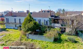 Immeuble  240 m² à vendre à Vierzon (18100)