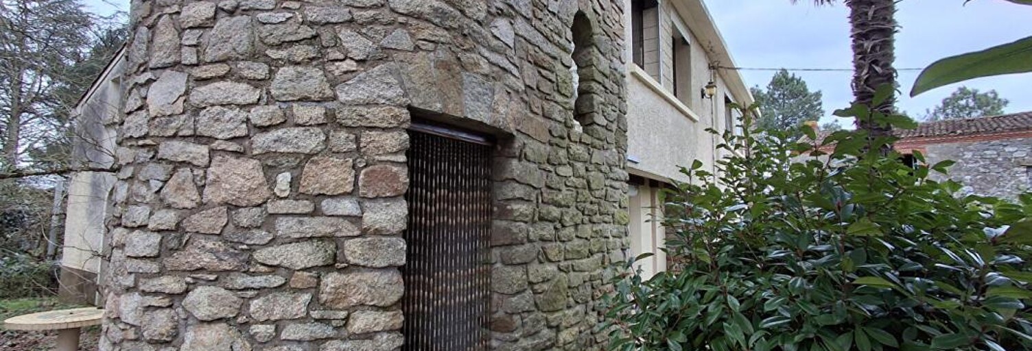 Maison 9 Pièces 130 m² à vendre à Saint-Hilaire-de-Clisson (44190)