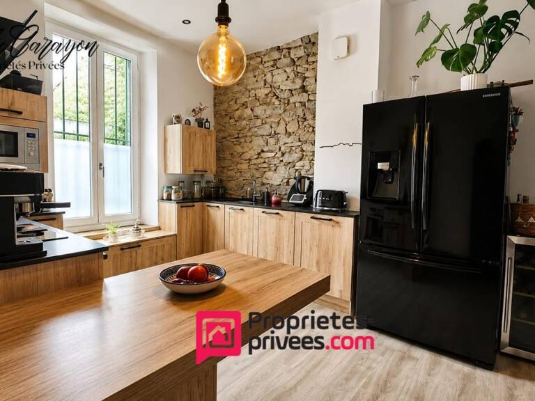 CARCASSONNE QUAI BELLEVUE - AU PIED DE LA CITÉ MÉDIÉVALE -193M² avec jardin au pied de la cité médiévale — photo 1