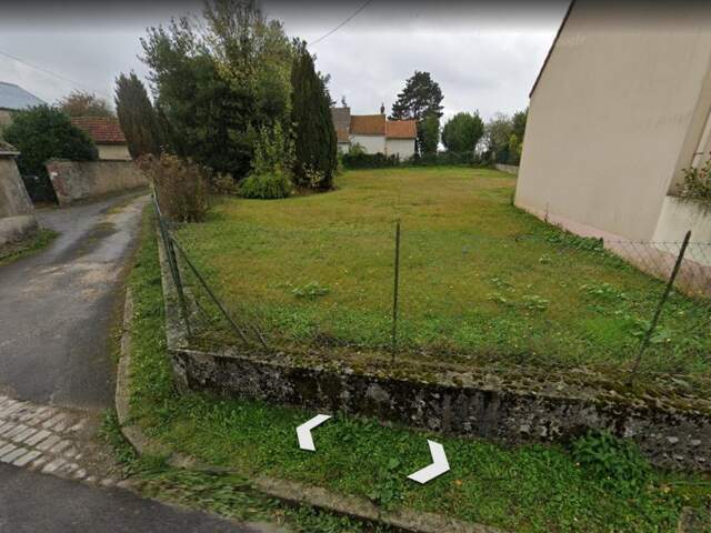 Terrain à bâtir de 713m² à 5 minutes de Longueville — photo du bien