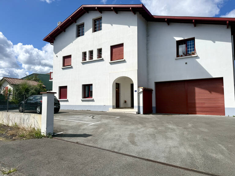 Appartement T3 de 94 m2 avec beau potentiel — photo 1