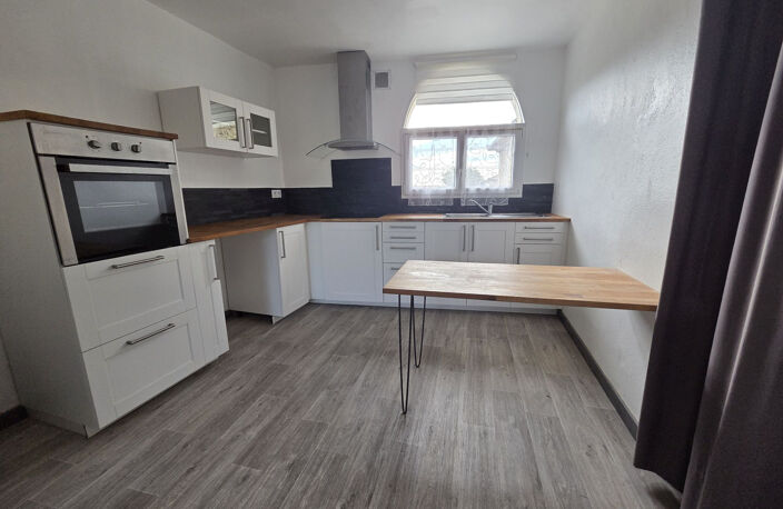 maison de village rénovée 85 m2   3 chambres   Générac — photo 5