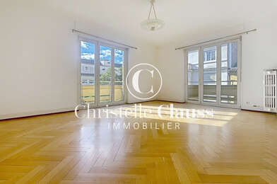Appartement 6 pièces 1661 €