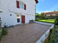 Bourg d'Ascain, t4 avec garage et jardin — photo 2
