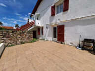 Bourg d'Ascain, t4 avec garage et jardin — photo 3