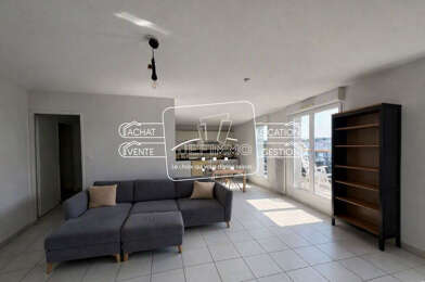 Appartement 3 pièces 975 €