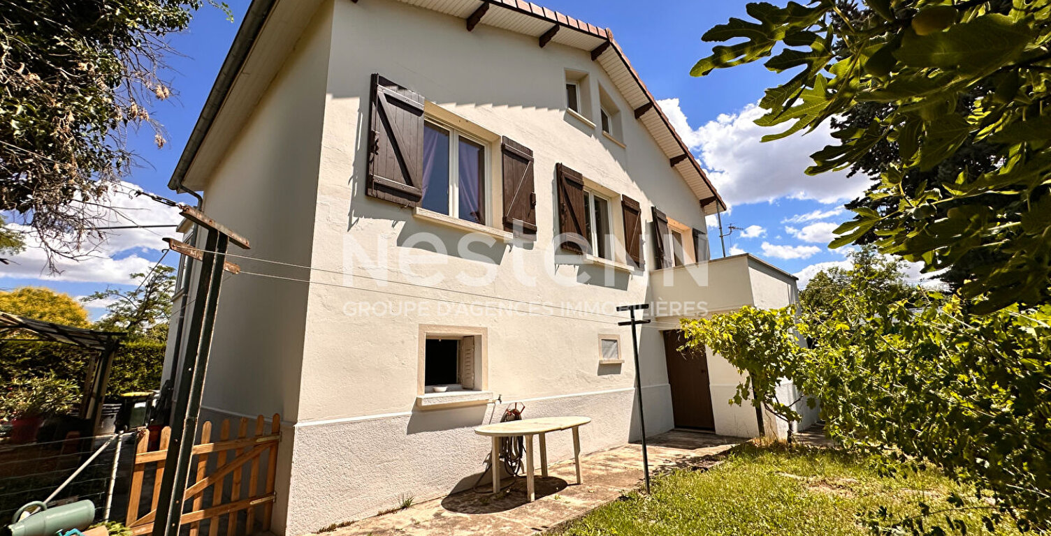 Maison  familiale 4 pièces 3 chambres avec 2 balcons et un jardin- 69500 BRON — photo 1