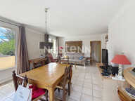 Maison  familiale 4 pièces 3 chambres avec 2 balcons et un jardin- 69500 BRON — photo 4