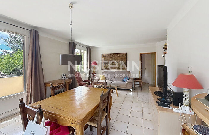 Maison  familiale 4 pièces 3 chambres avec 2 balcons et un jardin- 69500 BRON — photo 4