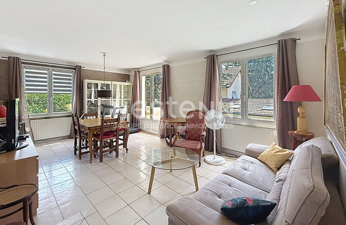 Maison  familiale 4 pièces 3 chambres avec 2 balcons et un jardin- 69500 BRON — photo 5