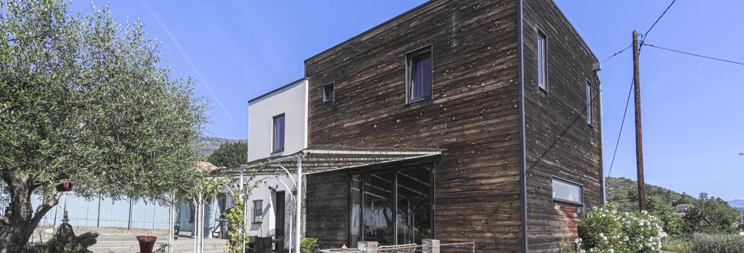 Maison 4 Pièces 117 m² à vendre à Carros (06510)