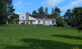Maison 9 Pièces 211 m² à vendre à Boussay (44190)