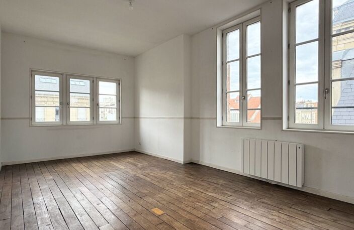 Exclusivité - Reims rue Libergier — photo 3