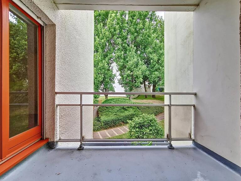 T4 lumineux et traversant, 2 à 3 chambres — photo 1