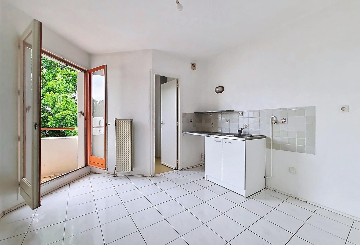 T4 lumineux et traversant, 2 à 3 chambres — photo 1