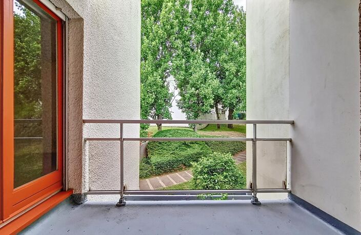 T4 lumineux et traversant, 2 à 3 chambres — photo 2