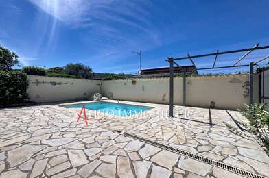 Maison 5 pièces 647000 €