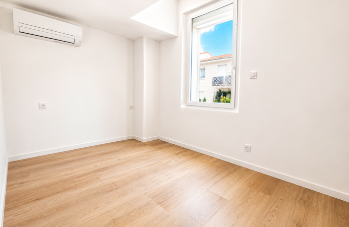 Dépt Hérault (34), à vendre MONTPELLIER Maison de Ville T5 d — photo 2