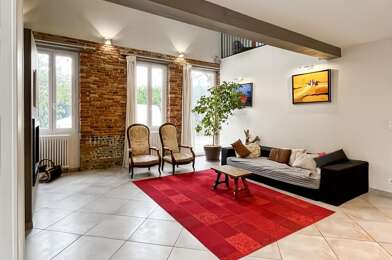 Maison 8 pièces 593250 €