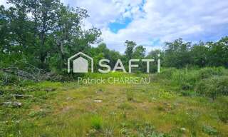 Terrain  1700 m² à vendre à Saint-Cernin-de-Larche (19600)
