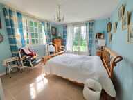 Rare! Maison sur vaste terrain divisible — photo 4