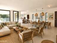 FABRÉGAS  Villa contemporaine neuve avec piscine rooftop à deux pas des plages — photo 3