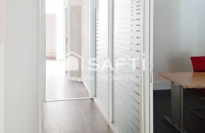 local professionnel en coeur de ville — photo 3