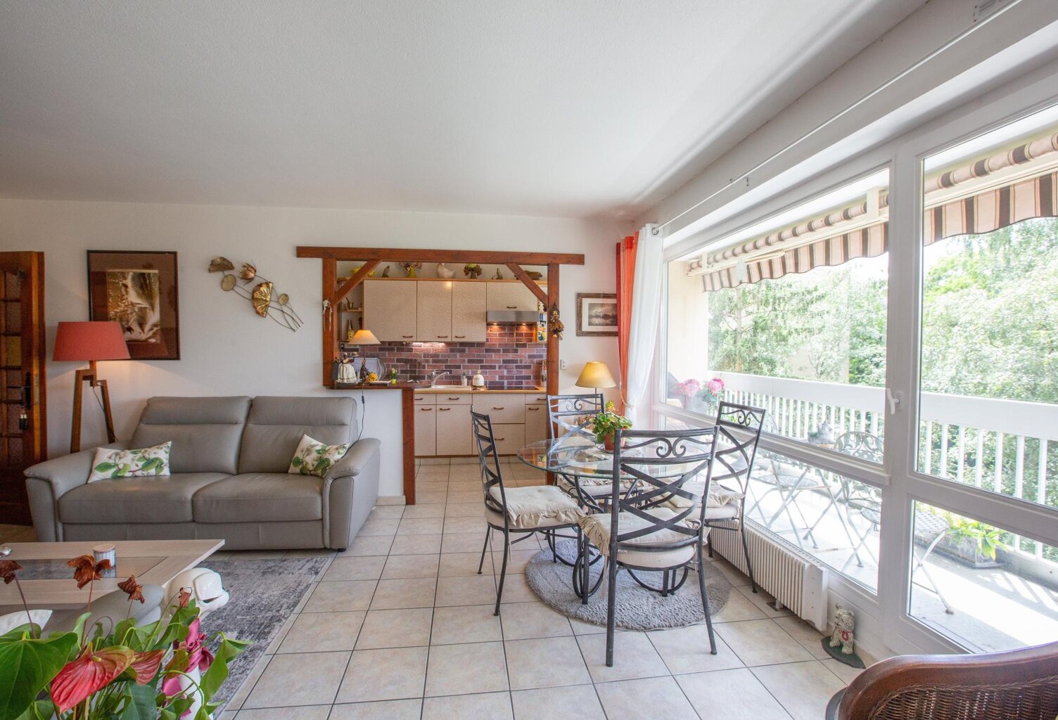 SUPERBE APPARTEMENT 4 PIECES 94 M2 — photo 1