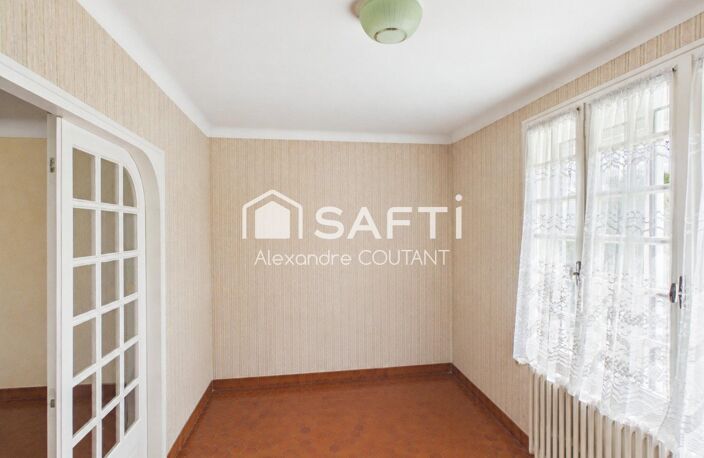Maison familiale avec jardin et sous-sol complet au Bourg-sous-la-Roche — photo 2