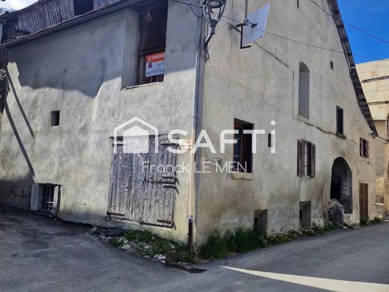 Grande maison de village à rénover — photo 1